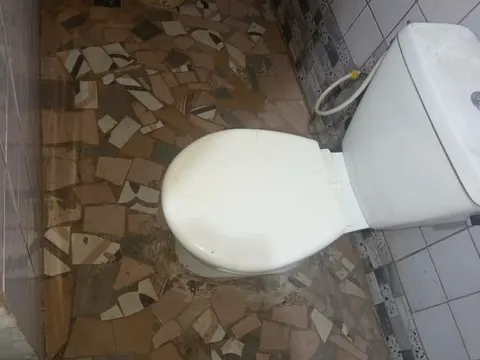 Salle d'eau — chambre salon Abomey-Calavi Tankpè
