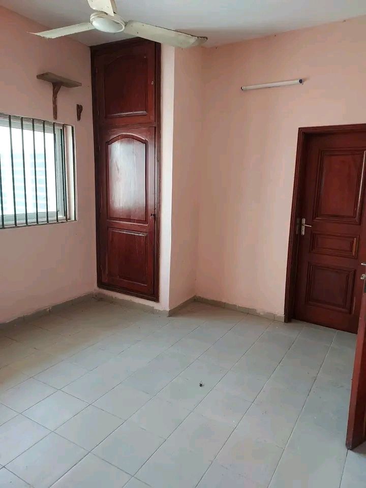 Photo 14 — villa / duplex à louer à Cotonou Agla, 300 000 FCFA/mois