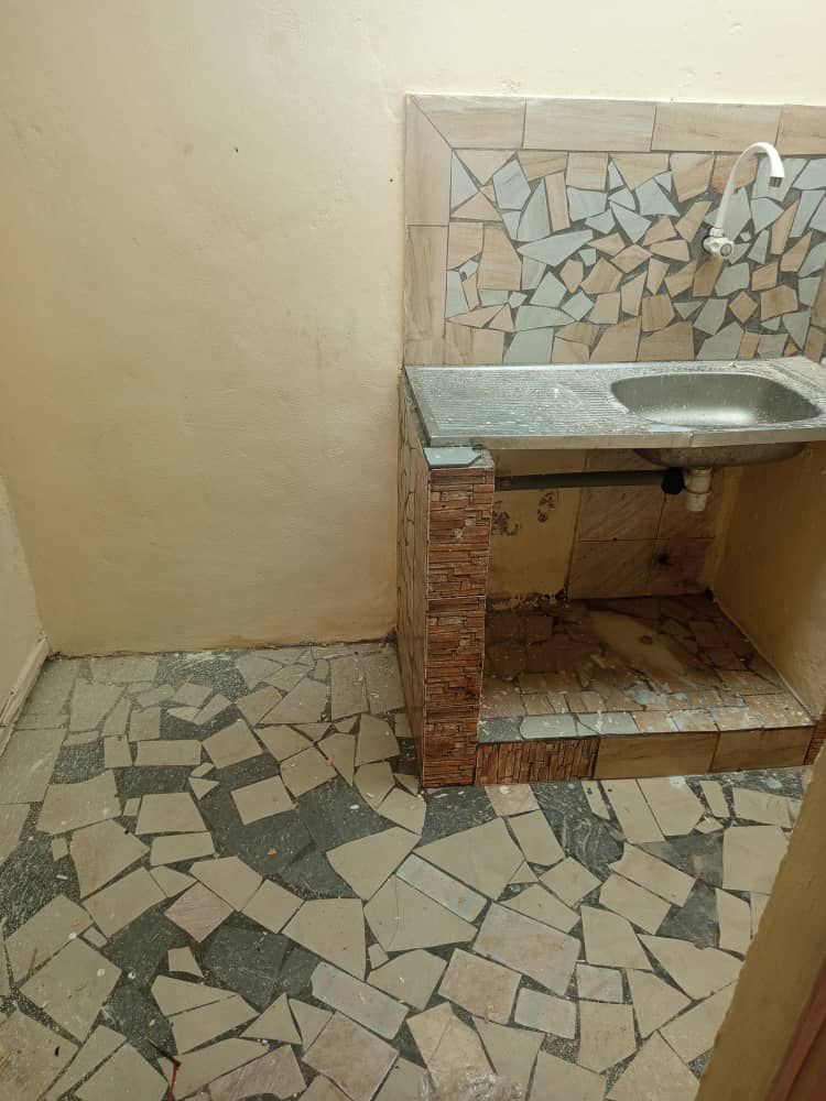 Cuisine et coin repas — location Abomey-Calavi Zoundja