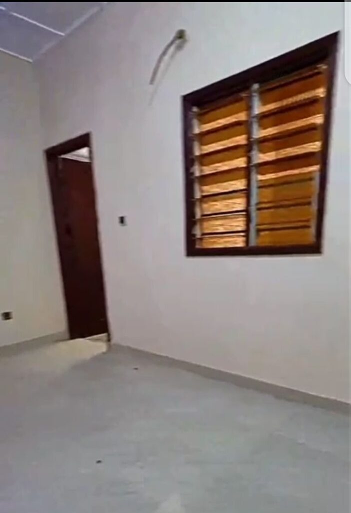 Cuisine et coin repas — location Abomey-Calavi Iita