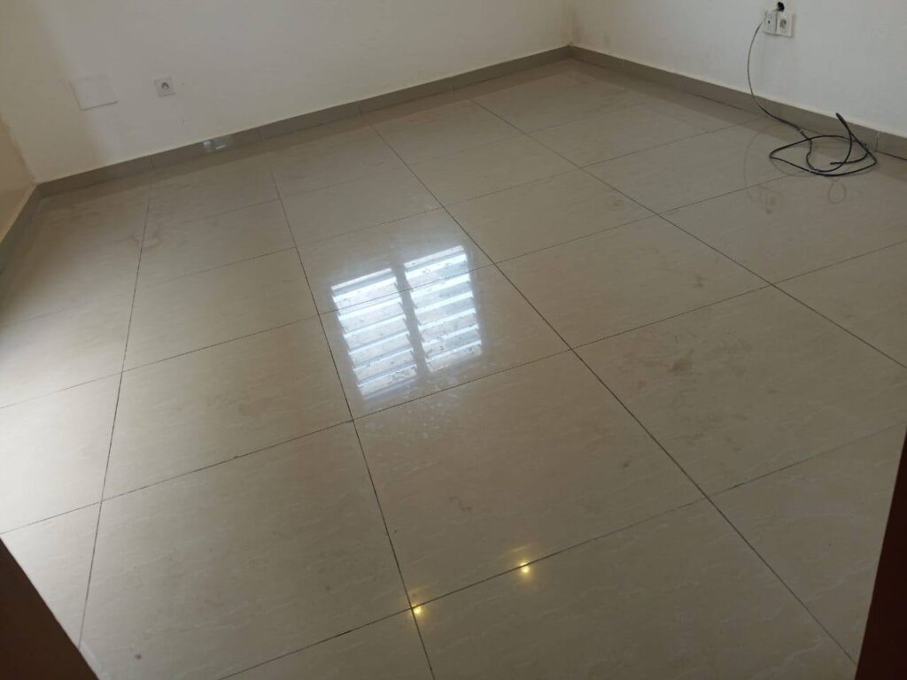 Cuisine et coin repas — location Cotonou Fidjrossè