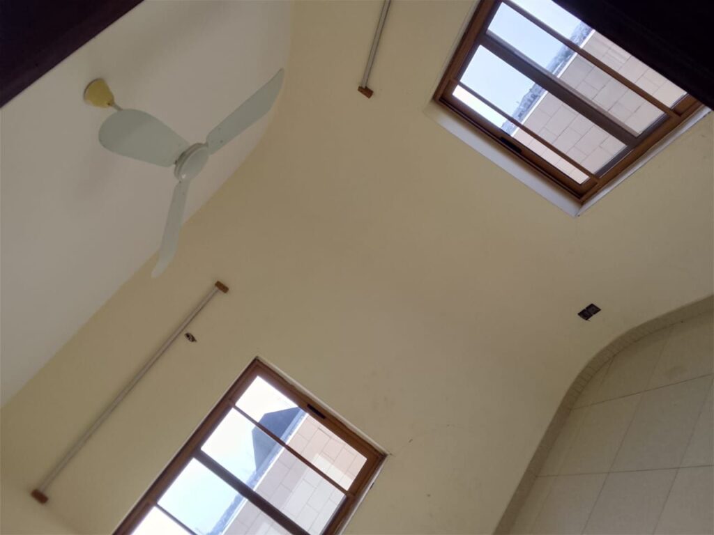 Salle d'eau — 3 chambres salon Cotonou Agla